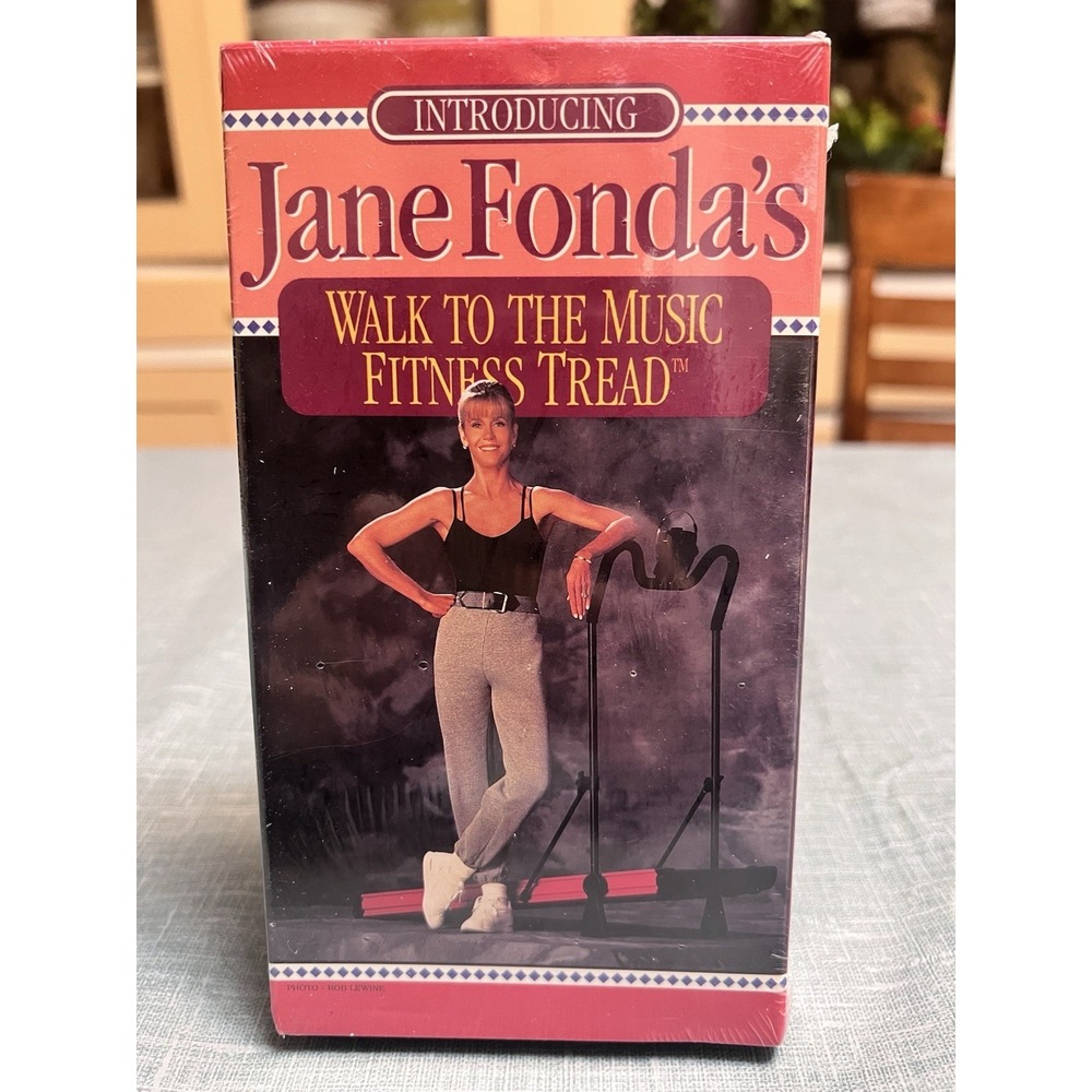 NEW IN PACKAGE  Vintage90's Jane Fonda Walk To The Music VHS